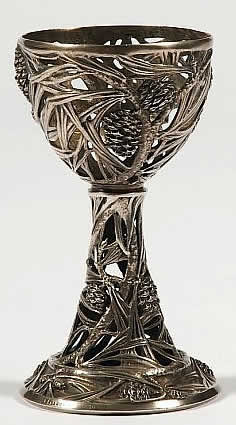 R. Lalique Pommes de Pin Glass