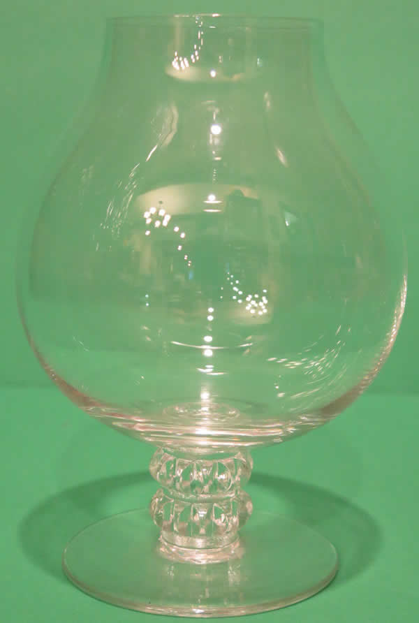 R. Lalique Vougeot-2 Glass