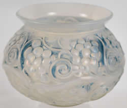 R. Lalique Fontainebleau Vase Half Of Top Of Vase Missing