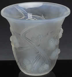 R. Lalique Mures Vase