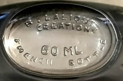 Underside Of Close Copy Of Je Reviens-9 Perfume Bottle For Worth Marked With Creation Post-War Non-Lalique Signature