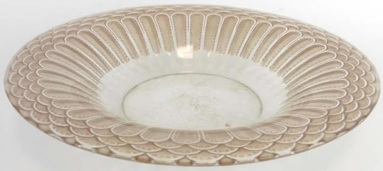 Jaffa Coupe Ouverte Rene Lalique Having Widening Rising Then Flatteningn Sides