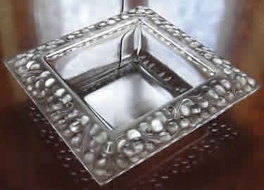 Thomery Square Bowl Rene Lalique Clear Wtih Frosted Grapes On Vines Rim