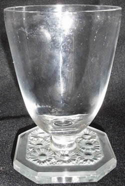 Paquerettes Short Stem Glass Rene Lalique