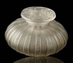 R. Lalique A Cotes Bouchon Papillons Perfume Bottle