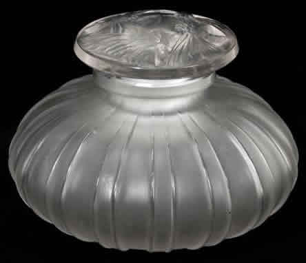 R. Lalique A Cotes Bouchon Papillons Perfume Bottle