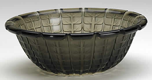 R. Lalique Acacia Bowl