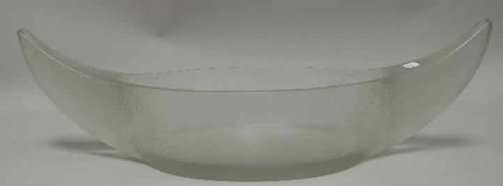 R. Lalique Acanthes Table Centre