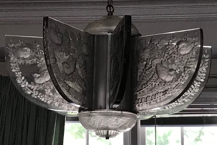 Rene Lalique Alger II Chandelier