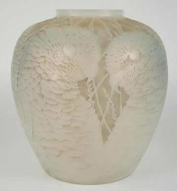R. Lalique Alicante Vase