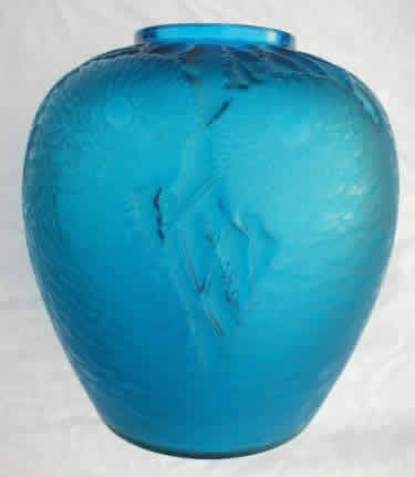 R. Lalique Alicante Vase