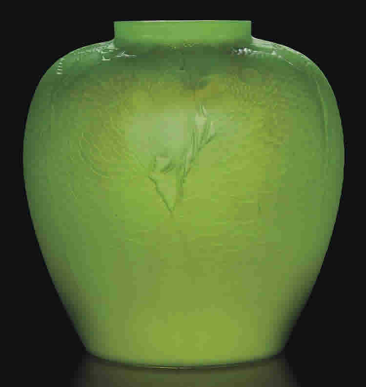 R. Lalique Alicante Vase