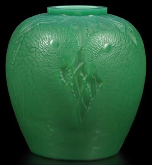 R. Lalique Alicante Vase