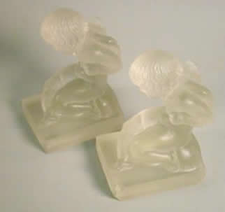 R. Lalique Amour Bookend