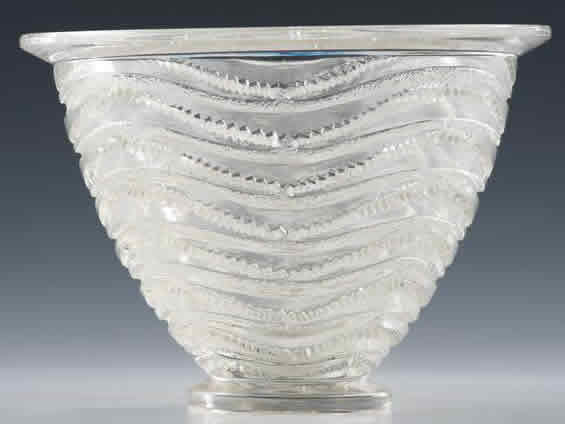 R. Lalique Annecy Vase
