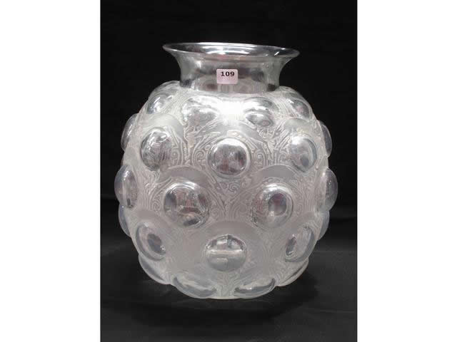 R. Lalique Antilopes Vase