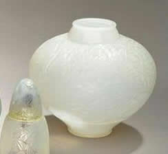 R. Lalique Aras Vase
