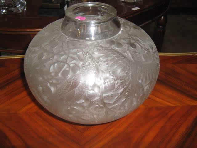 R. Lalique Aras Vase