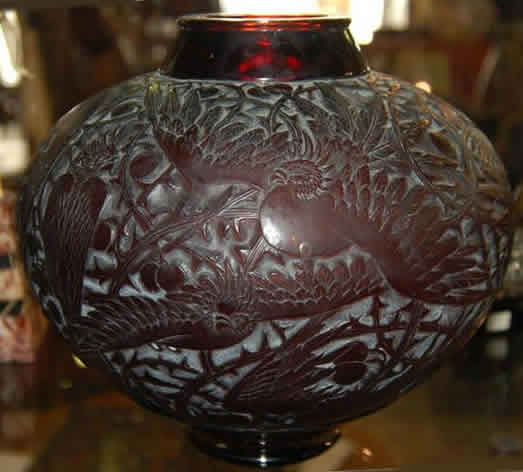 R. Lalique Aras Vase