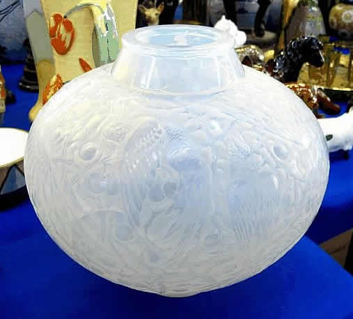 R. Lalique Aras Vase