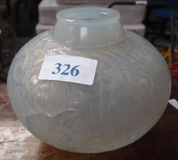 R. Lalique Aras Vase