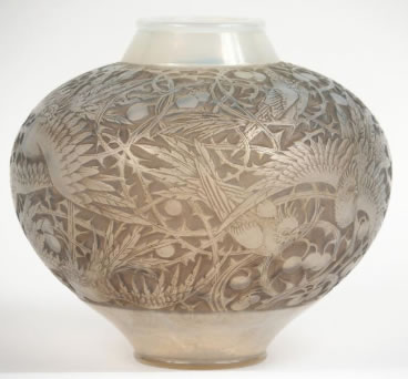 R. Lalique Aras Vase