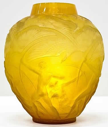 R. Lalique Archers Vase