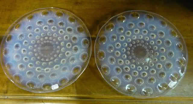 R. Lalique Asters Plates
