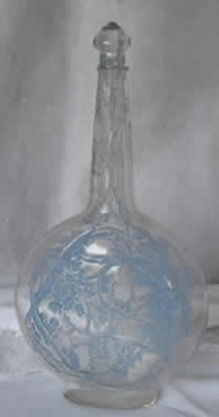 R. Lalique Aubepines Decanter