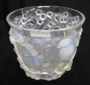 R. Lalique Avallon Vase