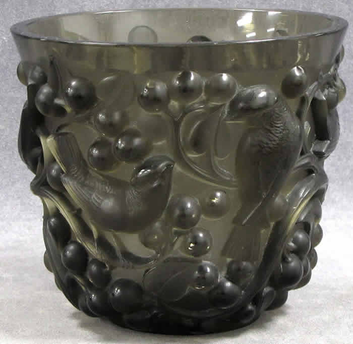 R. Lalique Avallon Vase