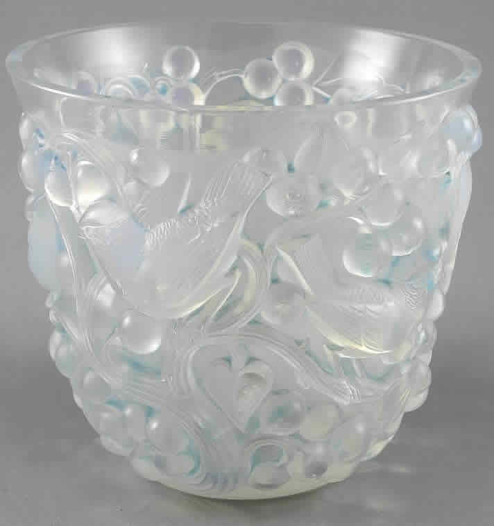 R. Lalique Avallon Vase