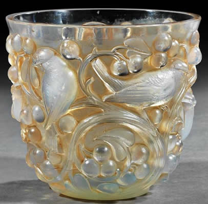 R. Lalique Avallon Vase
