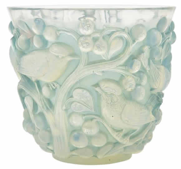 R. Lalique Avallon Vase