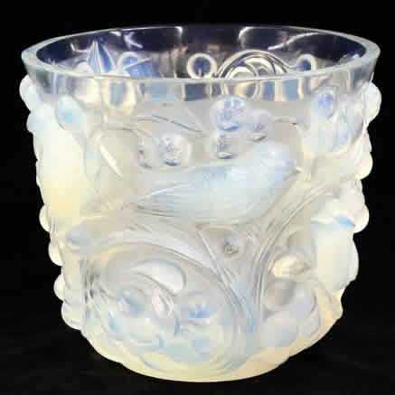 R. Lalique Avallon Vase
