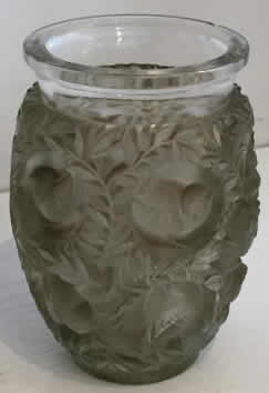 R. Lalique Bagatelle Vase