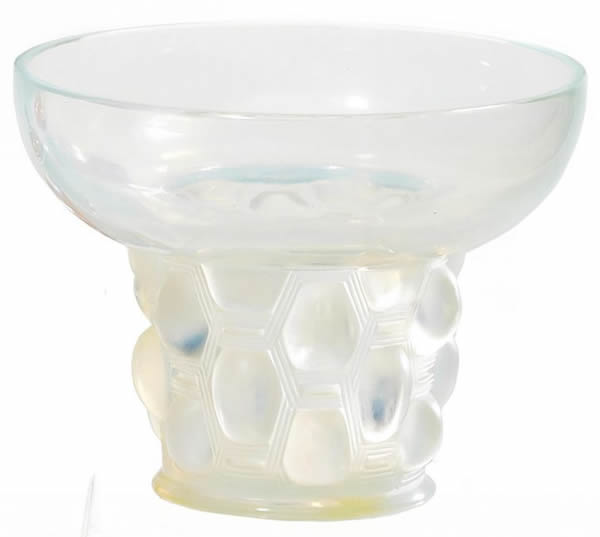 R. Lalique Beautreillis Vase