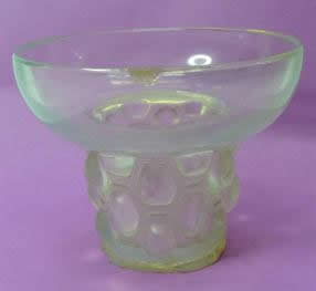 R. Lalique Beautreillis Vase