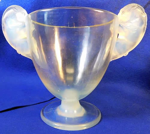 R. Lalique Beliers Vase
