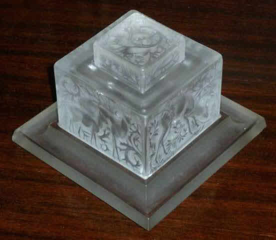 R. Lalique Biches Inkwell