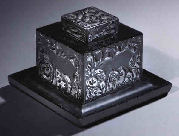 R. Lalique Biches Inkwell