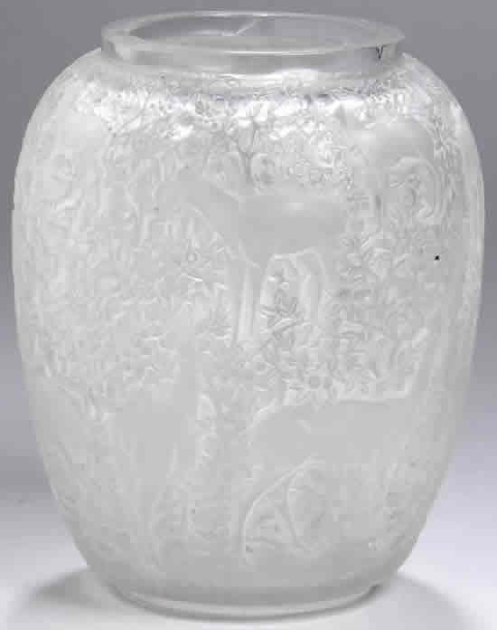 R. Lalique Biches Vase