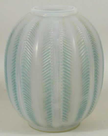 R. Lalique Biskra Vase