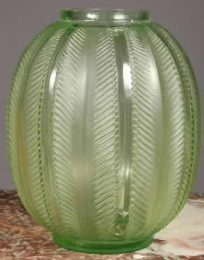R. Lalique Biskra Vase