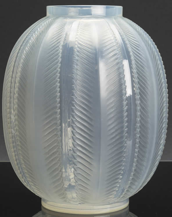R. Lalique Biskra Vase