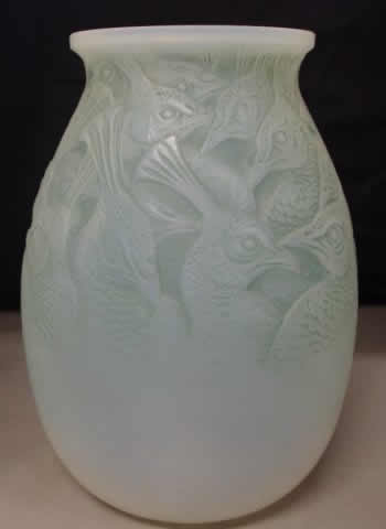 R. Lalique Borromee Vase