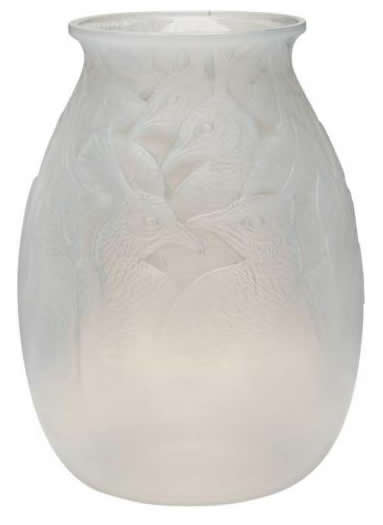 R. Lalique Borromee Vase