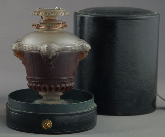 R. Lalique Bouquet De Faunes Perfume Bottle