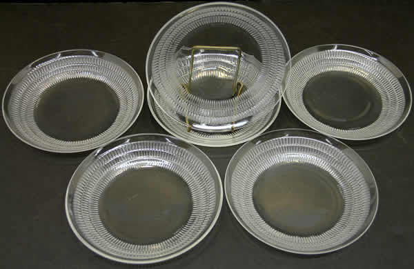 R. Lalique Bourgueil-2 Plate