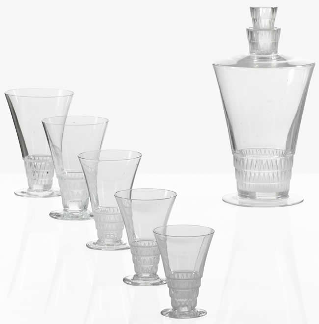 R. Lalique Bourgueil Tableware